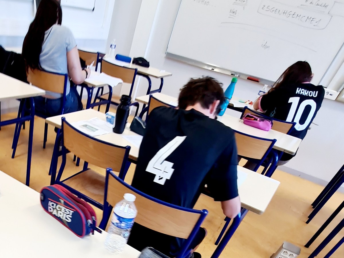 Le QCM ultime du Brevet 2026 (Histoire-Géo-EMC) : 250 questions gratuites, sans inscription